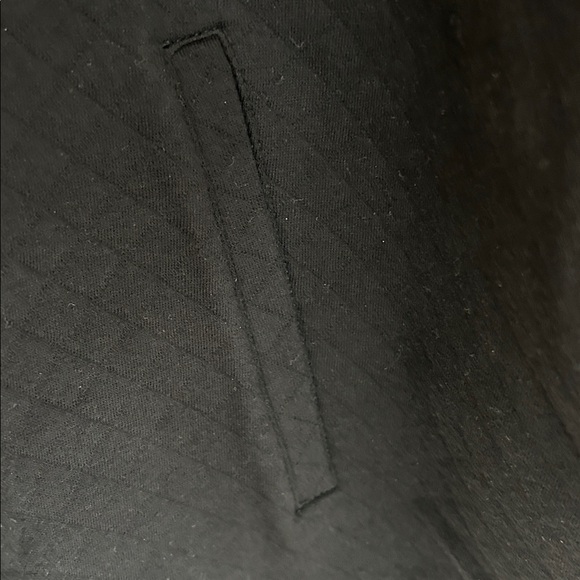 Chico's Elegant Quilted  Black Jacket - Picture 6 of 7